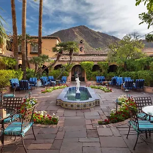 https://royal-palms-resort-spa.hotelsofphoenix.com